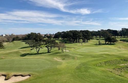Anglet Apartment | Scenic T2 Anglet with Ocean Views and Golf Access