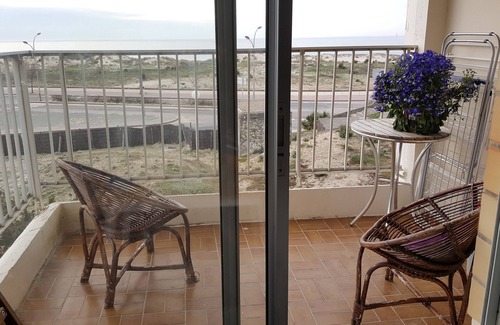 Soulac-sur-Mer Apartment | Seafront T2 Apartment with Sunset Views & Pool Access