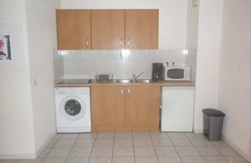 Cambo-les-Bains Apartment | Charming T2 Apartment Steps from Spa with Pool Access