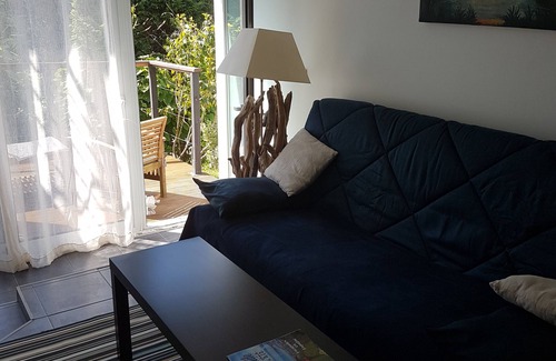 Biarritz Apartment | Family-Friendly T2 Bibi: Near Côte des Basques with Kitchen
