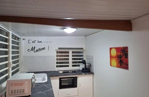 Remire Montjoly Apartment | Serene T2 Retreat in Remire-Montjoly - Child Friendly Stay