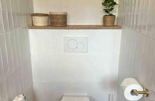 La Tronche Apartment | Ideal Getaway: T2 Chic Escape Near Hospital, Rated 9.6/10