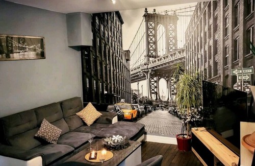 Alencon Apartment | Cozy Retreat with Private Parking & Family-Friendly Amenities