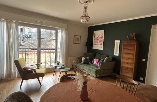 Bordeaux City Centre Apartment | Cozy T2 Retreat in the Heart of the City - Rated 9.8