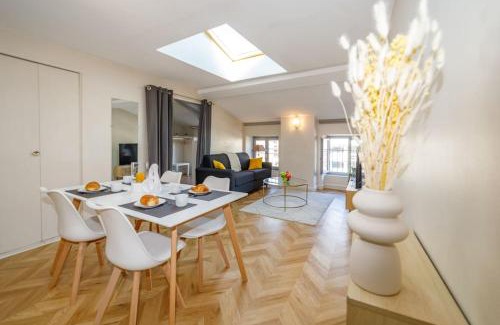Blatin Apartment | Cozy T2 Near City Center with Pet-Friendly Comfort