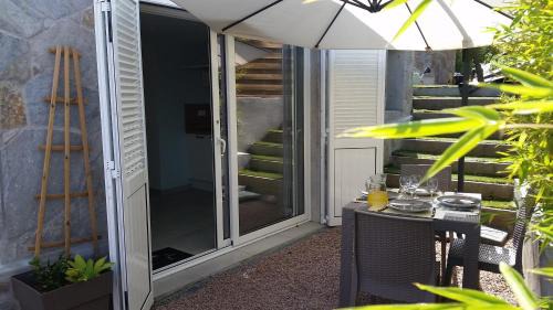 Grosseto-Prugna Apartment | Charming T2 with Garden and Ocean View in Porticcio