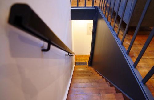 Aulnoy-lez-Valenciennes Apartment | Cozy T2 de charme N4 Valenciennes with Netflix & Wifi