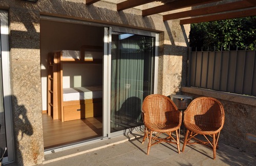Cardielos House | Experience T2 in Quinta da Costa: Family-Friendly Oasis