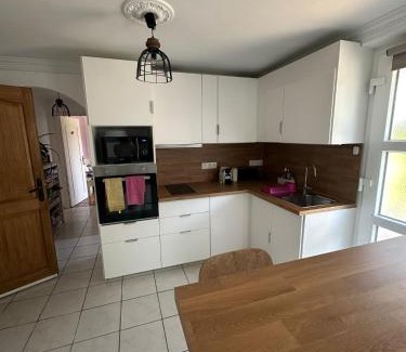 Meyzieu Apartment | Cozy T2 near OL Stadium & LDLC Arena - Rated 8.8/10