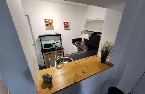 Gueret Apartment | Family-Friendly Retreat at T2 Jardin Guéret - Rated 8.7/10