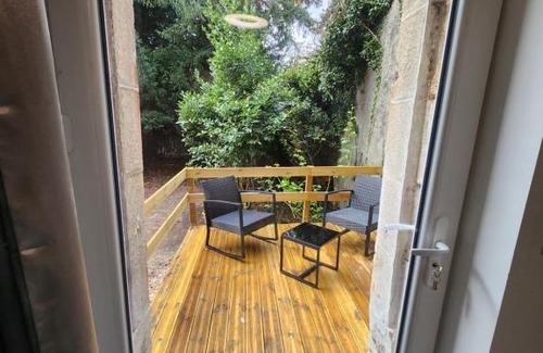 Gueret Apartment | Family-Friendly Retreat at T2 Jardin Guéret - Rated 8.7/10