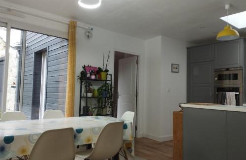 Le Lion-d'Angers Apartment | Relax at T2 + Jardin + SPA - Centre du Lion d'Angers