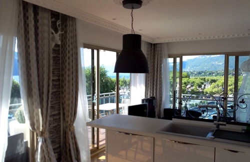 Aix-les-Bains Apartment | Lake View T2 with Large Balcony & Spa Amenities in Aix les Bains