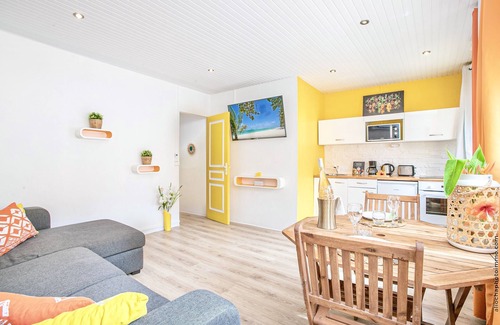 Fort-de-France Apartment | Discover T2 Luxury: Prime Location with Family-Friendly Amenities
