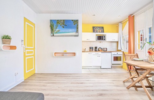 Fort-de-France Apartment | Discover T2 Luxury: Prime Location with Family-Friendly Amenities
