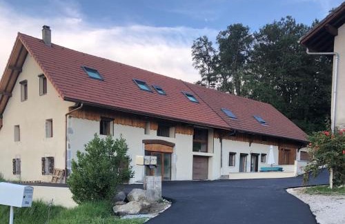 Saint-Martin-Bellevue Apartment | Comfortable T2 Meublé with Ocean View near Annecy/Geneva