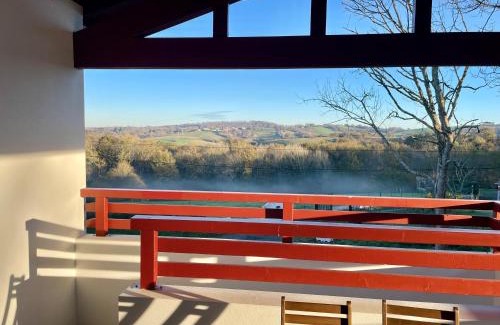 Halsou Apartment | Inviting T2 with Terrace in the Heart of Pays Basque