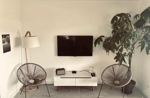 Halsou Apartment | Inviting T2 with Terrace in the Heart of Pays Basque
