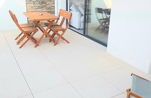 Saint-Cyr-sur-Mer Apartment | Beautiful T2 Nine with Terrace, Steps from the Beach