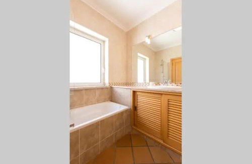 Praia del Rei Apartment | Relaxing Getaway at T2 with Pool & Ocean Views Praia del Rey