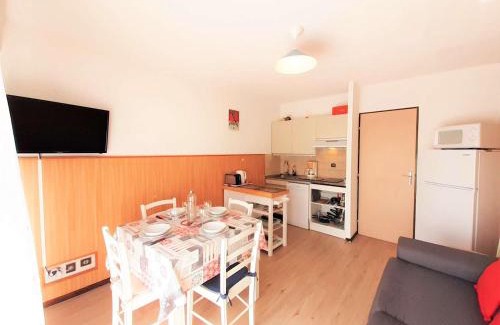 Vielle-Aure Apartment | Inviting T2 for 4 in Vielle-Aure with Mountain Views