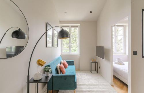 Charlier - Valvert Apartment | T2 rénové et confortable à Écully pour 2 personnes