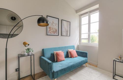 Charlier - Valvert Apartment | T2 rénové et confortable à Écully pour 2 personnes