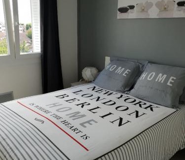 Saint-Martin-d'Heres Apartment | Family-Friendly Stay Near Campus at T2 Saint Martin d'Heres