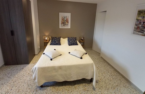 Sauve Apartment | T2 Tout Confort Avec Parking Prive AU Coeur DU Village