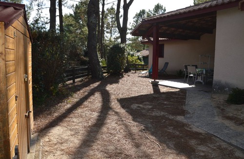 Moliets-et-Maa Villa | Idyllic T2 Villa in Moliets: Beach, Golf & Pool Access