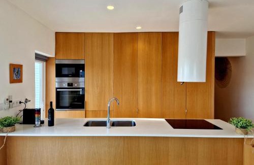 Portimao City Centre Apartment | T2 Vista-Rio Rooftop - Portimão