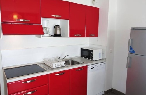 Macinaggio Apartment | Pet-Friendly T2 Vue Cap: Oceanfront Bliss & Spa Retreat