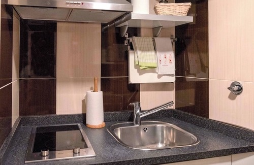 Campo de Gerez Apartment | Discover Geres Flat T2: Family-Friendly with Breakfast Included