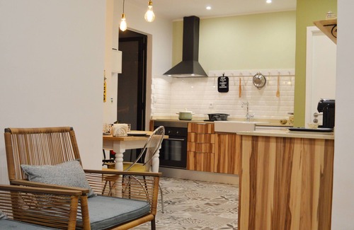 Santa Marinha House | Top-Rated T2P Félix House with Spa and Breakfast Included