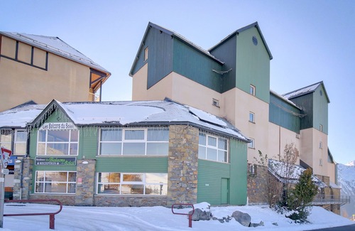 Peyragudes Condo | Convenient T3 Hotel with Spa Access Near Ski Slopes