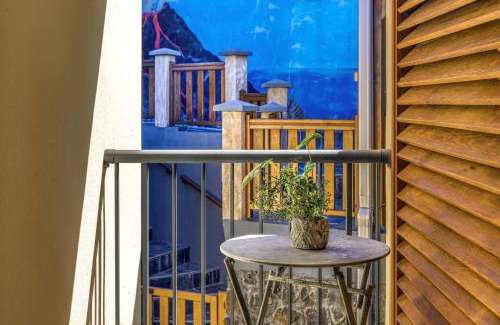 Centre-Ville Apartment | Oceanfront Bliss at T3 - Résidence Georgette, Rated 9.7/10