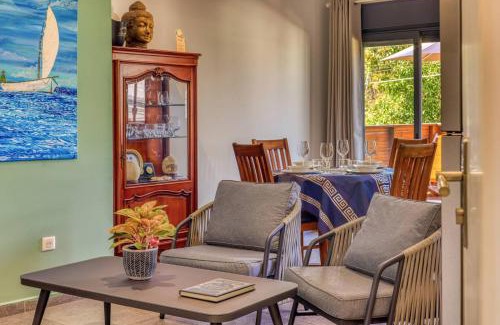 Centre-Ville Apartment | Oceanfront Bliss at T3 - Résidence Georgette, Rated 9.7/10