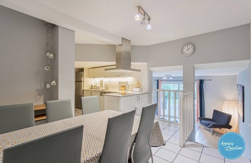 Veyrier-du-Lac Apartment | Family-Friendly Appartement T3 - Les Plattieres with Lake View