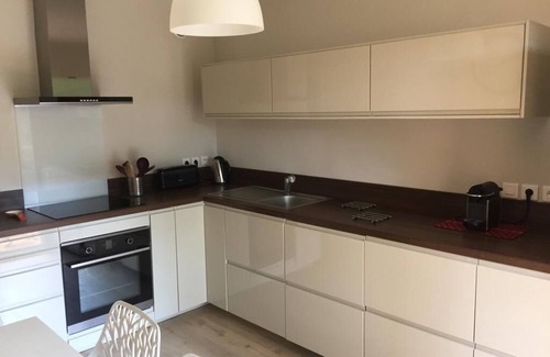 Anglet Apartment | Modern T3 Apartment with Family and Pet Friendly Amenities