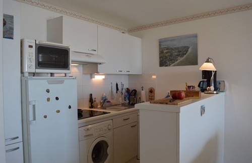Le Crotoy Apartment | Idyllic T3 Apartment with Bay Views and Pool Access