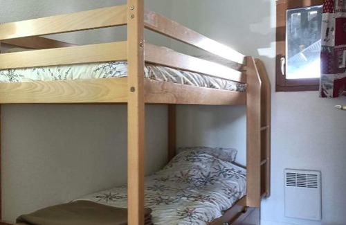 La Joue du Loup Apartment | Family-Friendly T3 with Terrace at La Joue du Loup