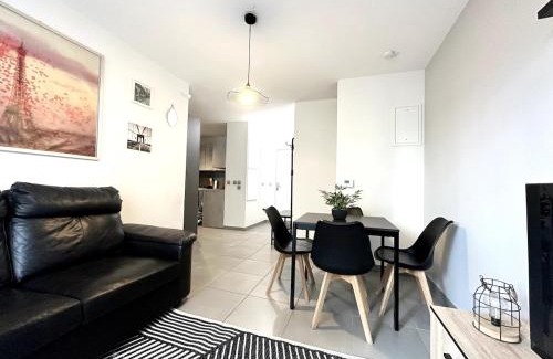 Les Poulettes Apartment | T3 calme & lumineux - idéal familles & pros à Villeurbanne
