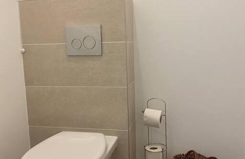 Noisy-le-Sec Apartment | Inviting T3 Apartment with Terrace - Rated 9.4/10!