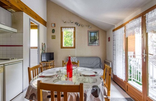 Bareges Apartment | Convenient Apartment Barèges: 2 Bedrooms, Spa & Breakfast
