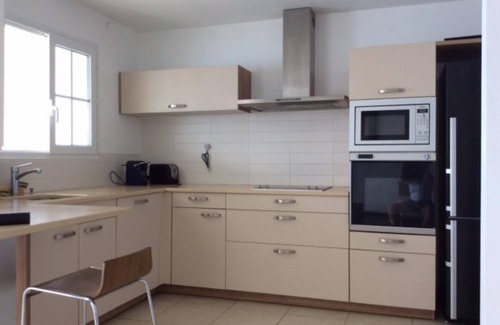 Pointe du Bout Apartment | Sea View Bliss: T3 Housing at Pointe du Bout
