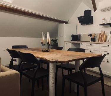 Bagneres-de-Bigorre Apartment | Inviting T3 Kokon: Family-Friendly with Parking & AC