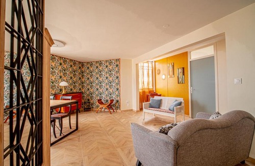 Saint-Denis Apartment | Spacious T3 - L'Anaxa: 4-Star Getaway with Wheelchair Access
