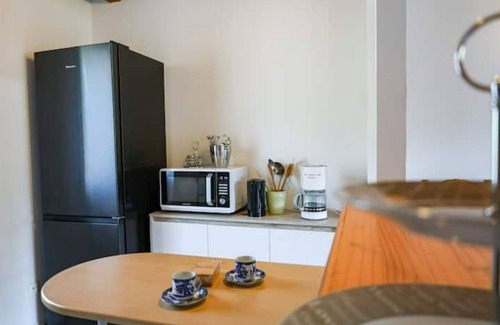 Taglio-Isolaccio Apartment | Modern Family Retreat at T3 Rénové in Folelli Moriani