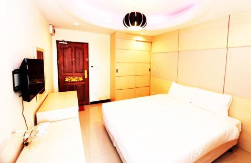 Ladprao Apartment | Convenient T3 Residence: Family-Friendly & Accessible Stay