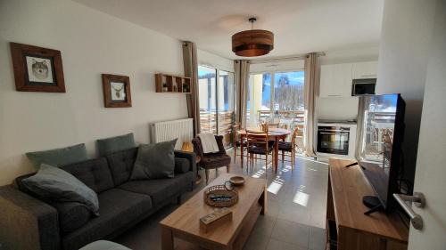 Peone Apartment | Top-Rated T3 Standing Centre Station Valberg for Families